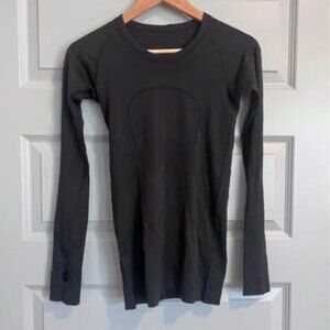 Lululemon Black Long Sleeve Workout top